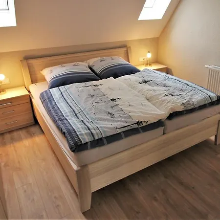 Stadtwohnung Zur Grossen Buche * Leer